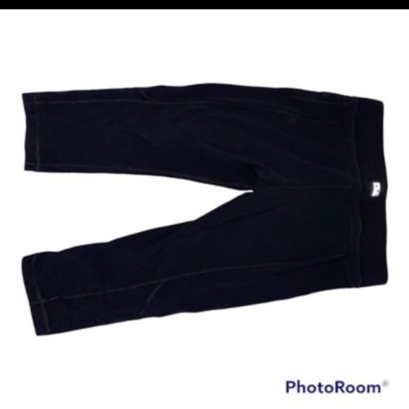 Fila Sport Cropped Leggings Black Size Small Front Pocket - Picture 4 of 5